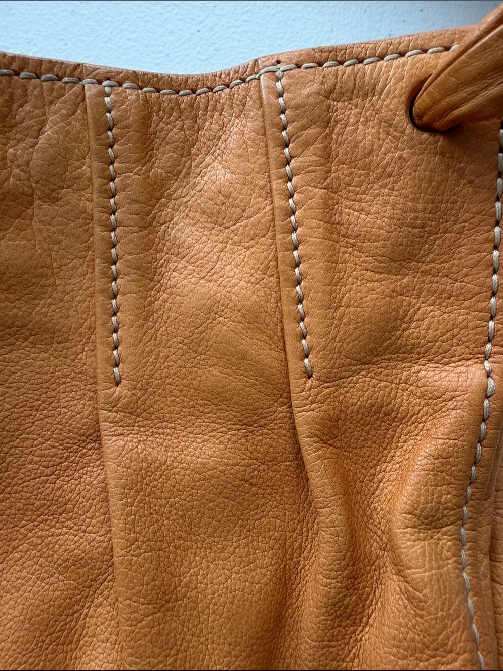 Miu Miu Vintage Vitello Leather Knotted Hobo Bag - Orange Apricot - Picture 12 of 16